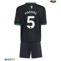 Otroški Nogometni dresi Manchester United Harry Maguire #5 Tretji 2025-26 Kratek Rokav (+ Kratke hlače)